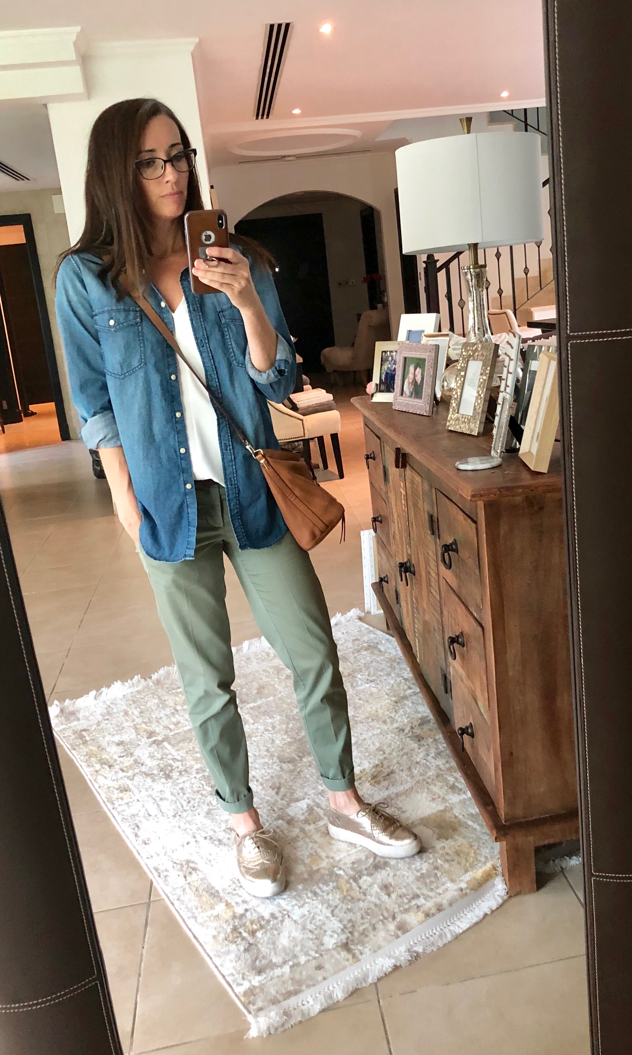 neutrals, white top, khaki pants, dressed up, dressed down, casual, everyday style, method39, style advisor, my style, wear it, as seen on me, how to get dressed, versatile wardrobe, look your best